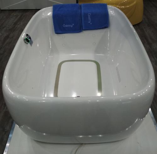 Акриловая ванна Gemy G9539 180x120